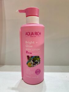 AQUA RICH Bright + Glow Body Lotion (Licorice Mulberry Root Extract) 500ml